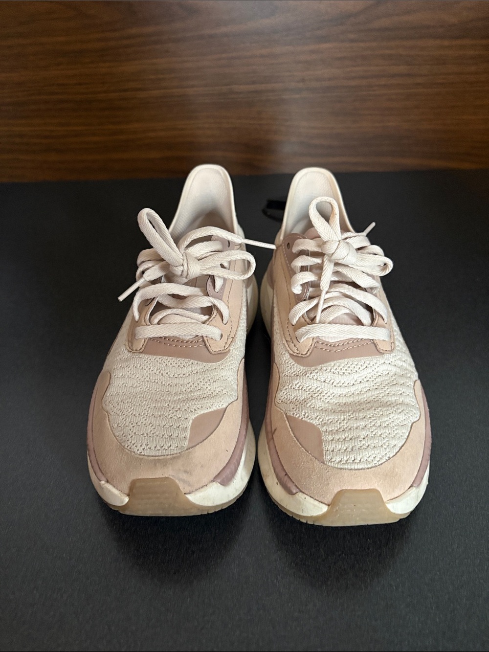 Clarks Women's Blush Pink and Cream Casual Sneakers